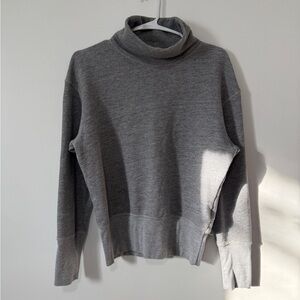 Rivet & Thread Gray Knit Turtleneck Women’s Top Size S